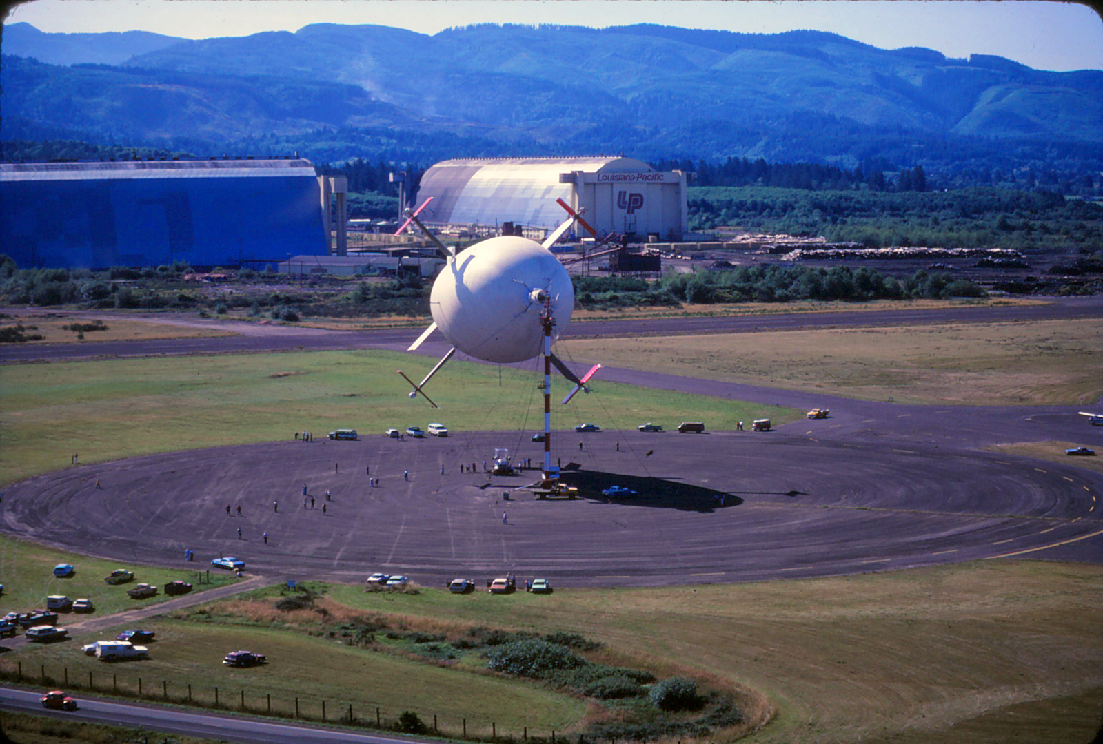 The Cyclocrane, a hybrid airship for heavy liftRob Crimmins' Site